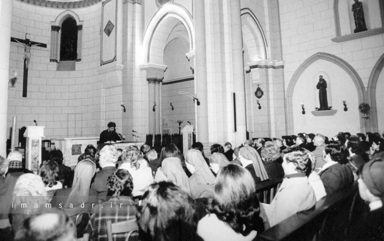 رویداد بیسابقهای که 51 سال پیش در یک کلیسا رخ داد