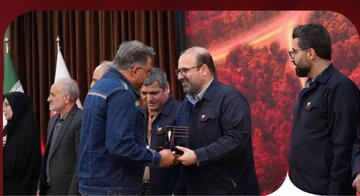 فولاد خوزستان تهدید را به فرصت و سنگ را به فولاد تبدیل می‌کند