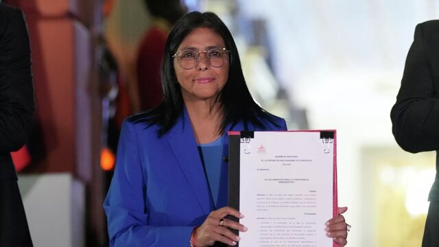 رودریگز عفو عمومی اعلام کرد