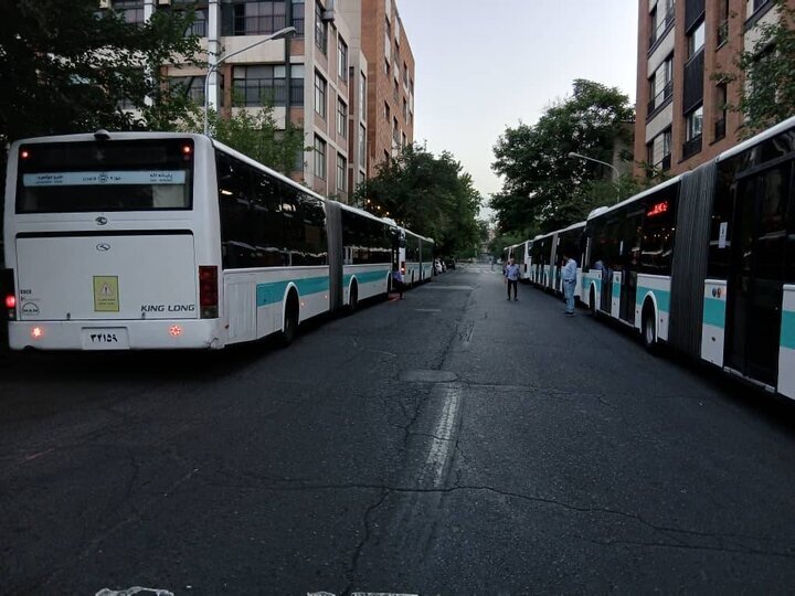 بسته حملونقلی جدید تهران روز شنبه معرفی خواهد شد. بسته حملونقلی جدید تهران روز شنبه معرفی خواهد شد.