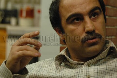 محسن تنابنده در چهارمین فیلماش در ۳۲ سالگی؛ سال ۱۳۸۶/ عکس