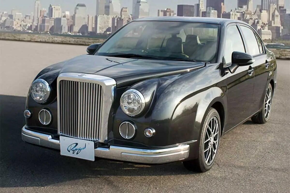 تویوتا کرولا با طراحی الهامگرفته از بنتلی رونمایی شد / عکس تویوتا کرولا با طراحی الهامگرفته از بنتلی رونمایی شد / عکس