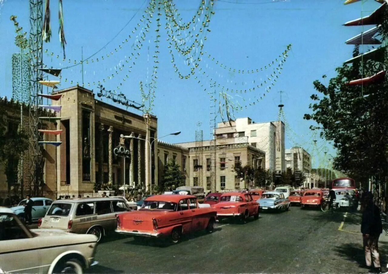 عکس/ خیابان فردوسی تهران در دهه ۳۰