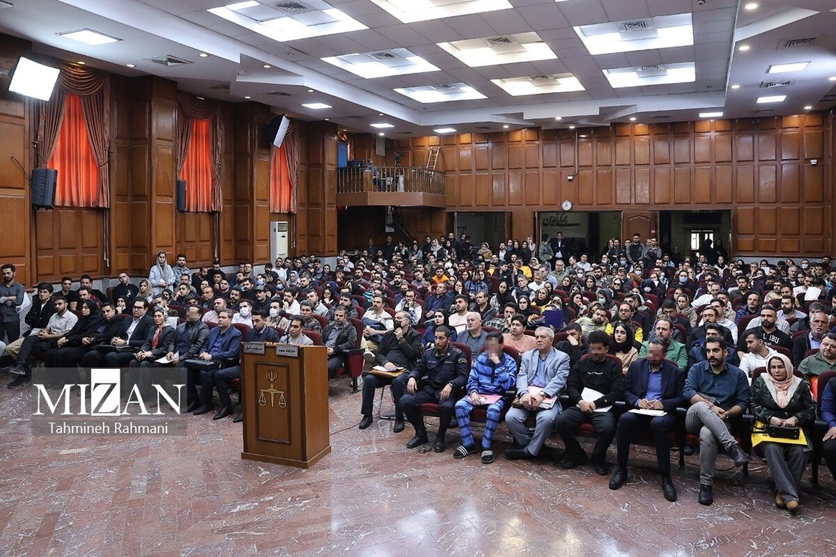 در دومین جلسه دادگاه رسیدگی به پرونده کوروش کمپانی چه گذشت؟/ ماجرای خرید چندین دستگاه خودرو و جتاسکی توسط متهم ردیف اول در کیش