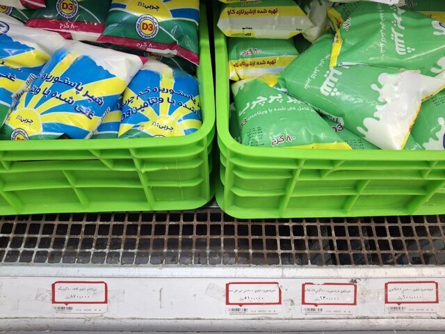 با افزایش ۱۰۰ درصدی قیمت در مدت زمانی کمتر از دو ماه، خرید شیر نایلونی اکنون نیازمند محاسبات دقیق مالی ماهانه شده است. با افزایش ۱۰۰ درصدی قیمت در مدت زمانی کمتر از دو ماه، خرید شیر نایلونی اکنون نیازمند محاسبات دقیق مالی ماهانه شده است.