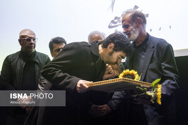 سخنان بهرام افشاری، شهاب حسینی و همایون اسعدیان در یادبود جواد گنجی، از جان‌باختگان اعتراضات دی‌ماه