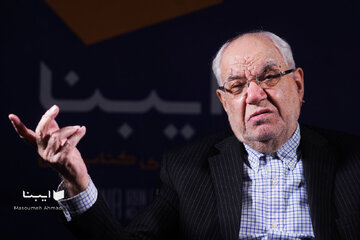 غلامرضا اعوانی: سعی کردم راه ایزوتسو و کربن و نصر و شهابی را ادامه دهم / وقتی نماینده سازمان ملل در محضر علامه طباطبایی گریست/ بیروت مرا کتابخوان کرد