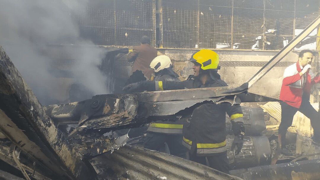 اولین تصاویر از سقوط یک فروند بالگرد در دُرچه اصفهان