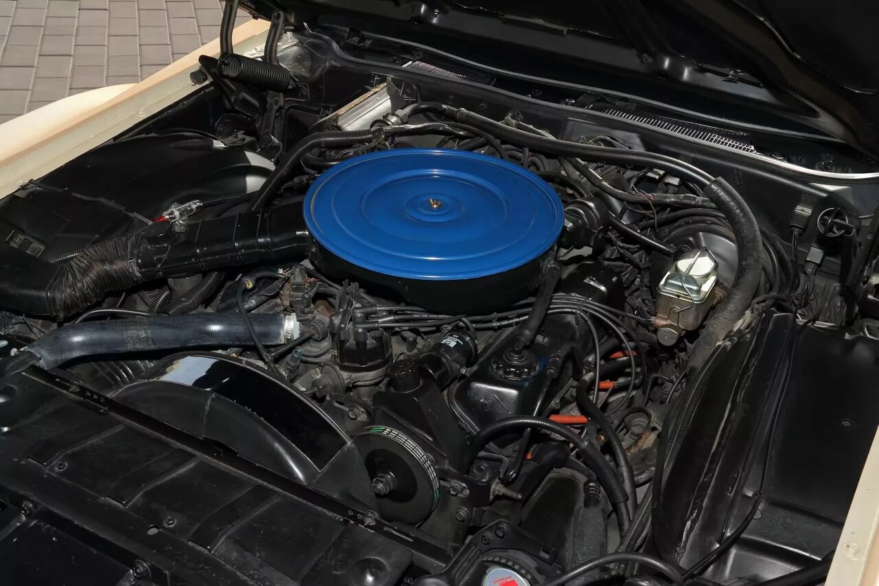 رولزرویس آمریکایی را بشناسید / خودرویی که گرانیت واقعی دارد