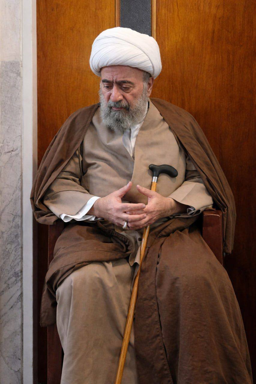 پرچمدارِ بیامضا؛ روایتِ یک عمر وفاداری به خط اصیل