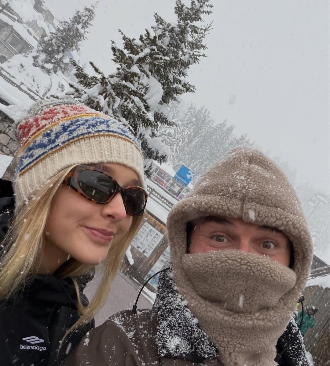 عکس | سفر پدر و دختری بکام و هارپر به فرانسه