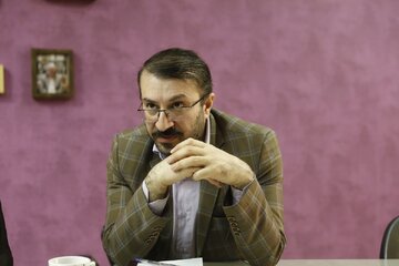 تاریخ طبری همان تفسیر طبری است؟ بررسی یک سوءتفاهم تاریخ