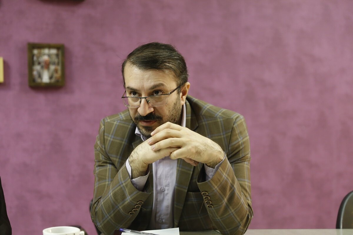 تاریخ طبری همان تفسیر طبری است؟ بررسی یک سوءتفاهم تاریخ