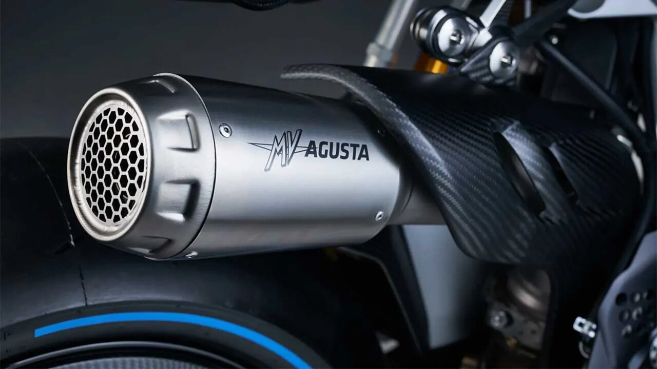 موتورسیکلت یا اثر هنری تیتانیومی؟ / فقط ۳۰۰ نفر شانس داشتنش را دارند