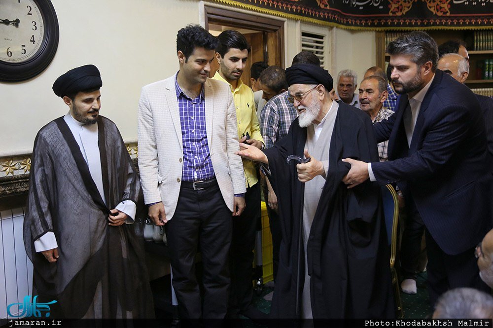 تصاویر دیدنی از مرحوم آیت الله سید مهدی امام جمارانی در کنار چهرههای سیاسی + عکس