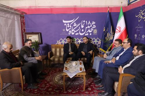 استاندار سمنان :نمایشگاه‌های کتاب باید هر سه یا شش ماه برگزار شود