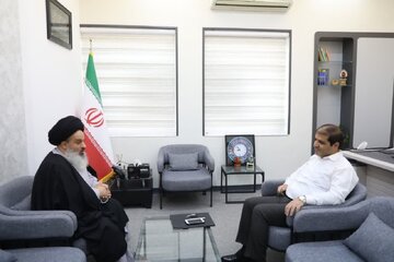 برگزاری نشست هم‌اندیشی معاون سیاسی استاندار یزد با مدیر نمایندگی شورای سیاست‌گذاری ائمه جمعه