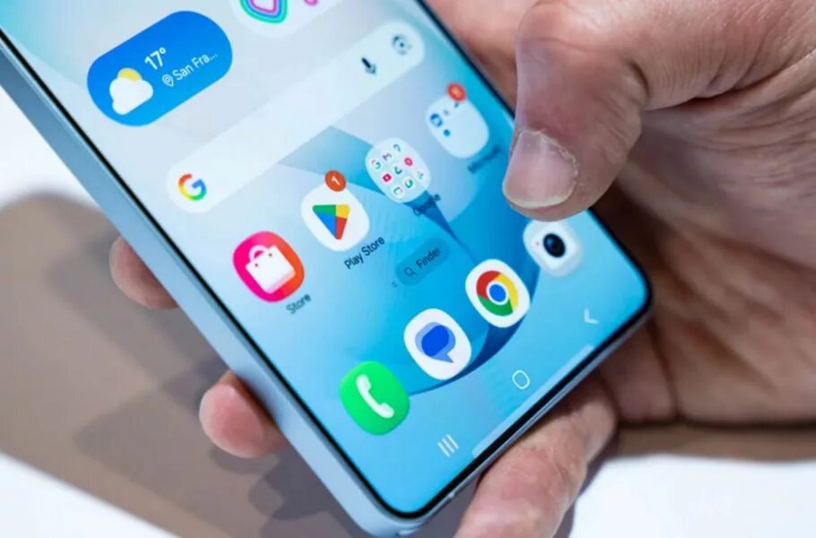 قابلیت کپی آیفون به گوشی پرچمدار جدید سامسونگ افزوده شد. قابلیت کپی آیفون به گوشی پرچمدار جدید سامسونگ افزوده شد.