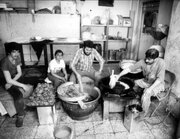 خبرهای جالب رمضان ۴۵ سال قبل کشور را ببینید و بخوانید