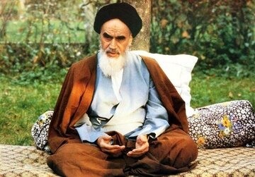 علی (ع) مظهر اسم جمع الهی است علی (ع) مظهر اسم جمع الهی است