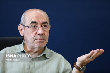 کمال تبریزی: امیدوارم پروندهسازی برای هنرمندان تمام شود کمال تبریزی: امیدوارم پروندهسازی برای هنرمندان تمام شود
