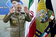 ببینید | سلام نظامی همسر شهید سپهبد عبدالرحیم موسوی در لحظهٔ وداع