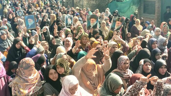 کشمیر و جامو در پی شهادت رهبر انقلاب اسلامی ۴۰ روز عزا عمومی اعلام کرد/ عکس