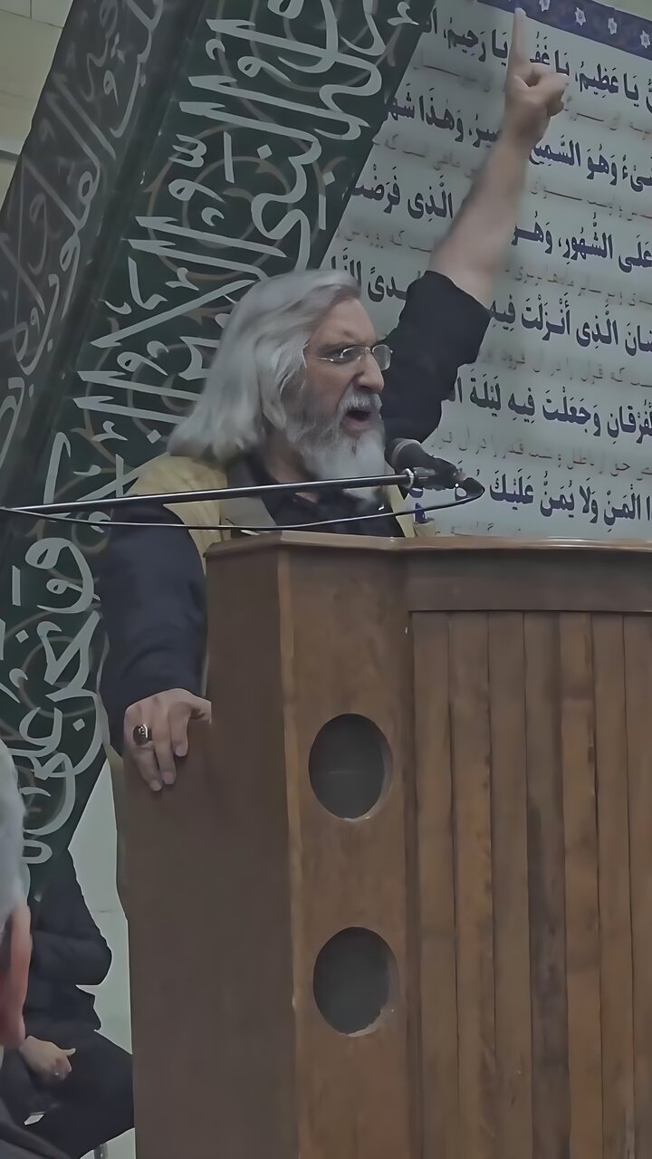 وحید جلیلی: کمربندها را محکم ببندید؛ سپاه یزید پشت خیمه حسین است/ ما پیروان امام شیعیان سیدعلی خامنه ای هستیم/ خون می‌دهیم اما انقلاب را نمی‌دهیم