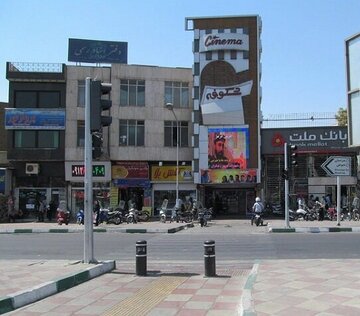 وضعیت سینما شکوفه پس از حملات تجاوزکارانه به روایت سرتیپی وضعیت سینما شکوفه پس از حملات تجاوزکارانه به روایت سرتیپی
