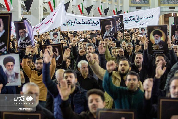 تصاویری از عزاداری تبریزی ها برای رهبر شهید انقلاب