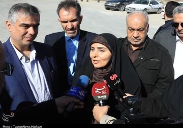 وزیر راه و شهرسازی: نگرانی در مورد تخلیه کالاهای اساسی وجود ندارد وزیر راه و شهرسازی: نگرانی در مورد تخلیه کالاهای اساسی وجود ندارد