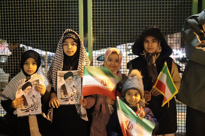 حضور دانش آموزان استان سمنان در اجتماع "سوگ و حماسه" از نگاه تصویر