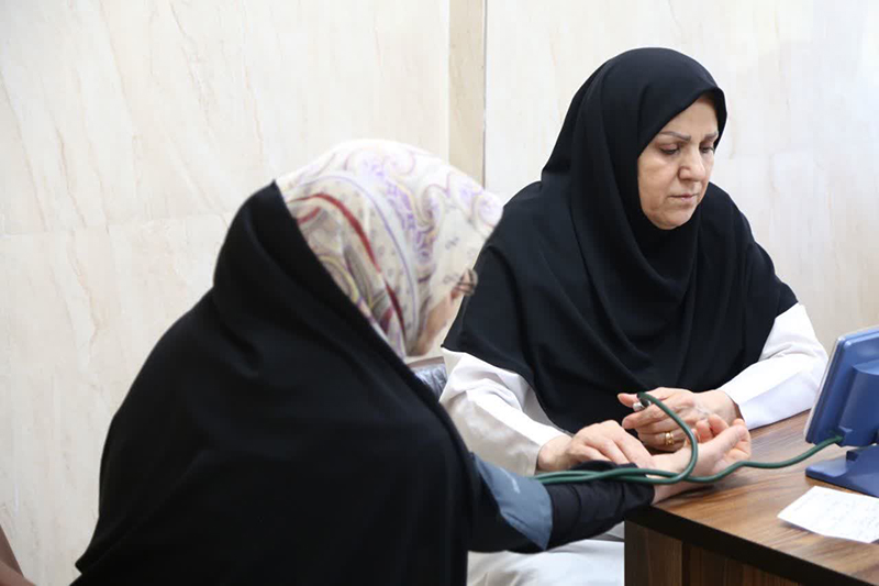 فعالیت های کمیته امداد استان سمنان (چله خدمت)حتی در دوران حنگ تعطیل شدنی نیست