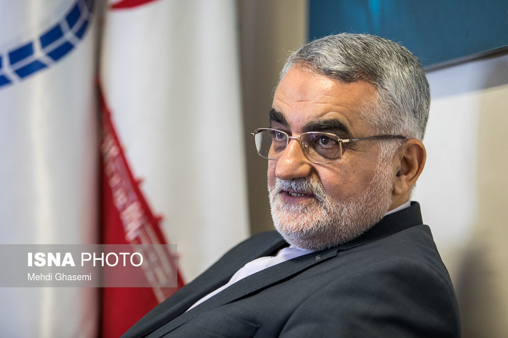 عضو کمیسیون امنیت ملی در مجلس: وضعیت غیرایمن است تا زمان دیگری / ملتها باید به هشدارهای رسمی سپاه پاسداران توجه کنند. عضو کمیسیون امنیت ملی در مجلس: وضعیت غیرایمن است تا زمان دیگری / ملتها باید به هشدارهای رسمی سپاه پاسداران توجه کنند.