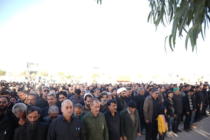 گزارش تصویری / آیین تشییع پیکر مطهر شهید اقتدار رضا حسینی در شهرستان اردکان