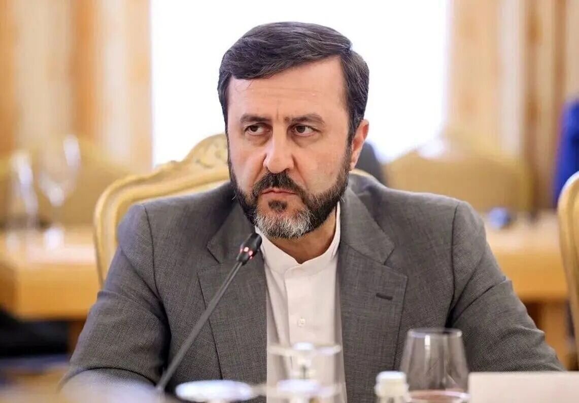 غریب‌آبادی: ایران طرح خود را با هدف خاتمه دائمی جنگ تحمیلی به پاکستان ارائه کرده است