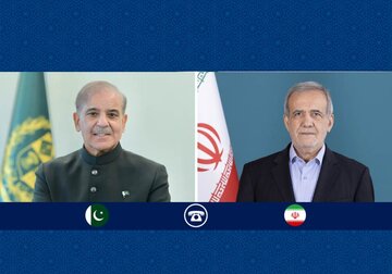 تماس تلفنی پزشکیان و همتای پاکستانی؛ایران هیچ قصدی برای درگیری با کشورهای منطقه ندارد/هدف‌گیری پایگاه‌هایی که مبدأ حمله به خاک ما هستند دفاع مشروع است