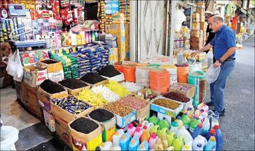 ثبات نسبی قیمت کالاها در بازار/ کاهش تقاضای کالاهای اساسی با وجود جنگ