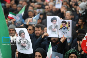 شهاب‌الدین شکیبا: دستگاه‌هایی که به تولیدات تجسمی نیاز دارند، با ما تماس بگیرند