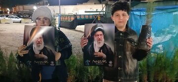 توزیع شبانه ۲۰۰۰ نهال توسط طلاب سمنانی در "پویش سرو ایران"