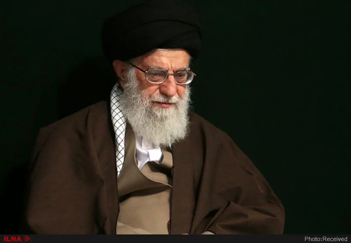 نواختن ساز چمری در عزای رهبر شهید انقلاب در لرستان+ فیلم