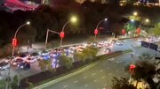 ببینید | صف بنزین در شیکاگو بخاطر قطعی برق و از کار افتادن پمپ‌های بنزین