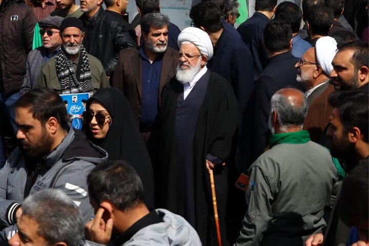 برگزاری مراسم راهپیمایی روز قدس در استان یزد
