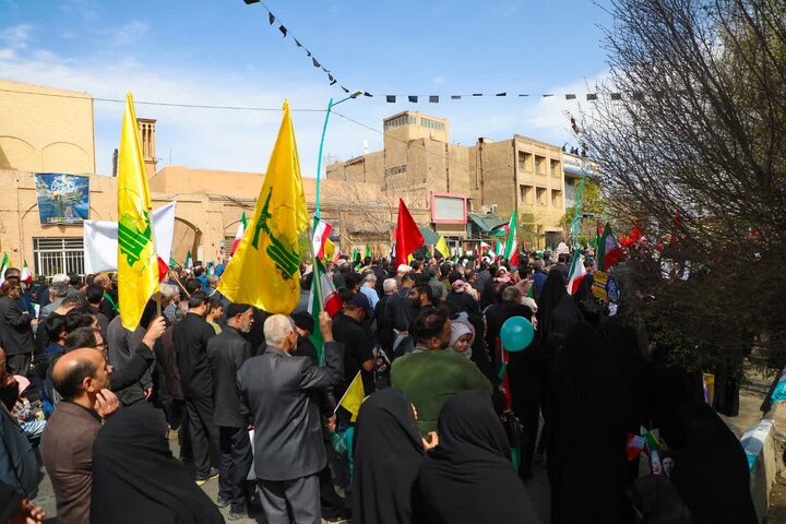 برگزاری مراسم راهپیمایی روز قدس در استان یزد