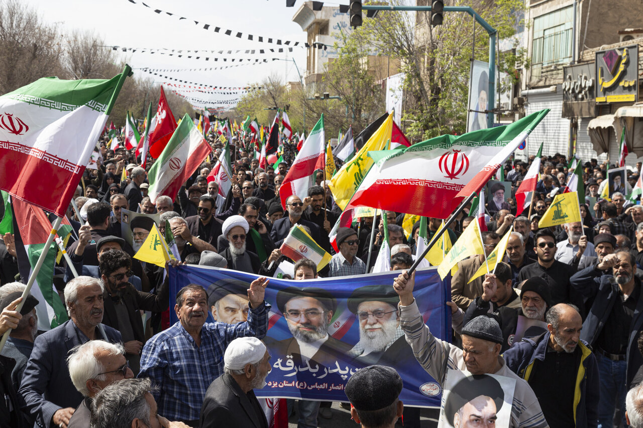برگزاری مراسم راهپیمایی روز قدس در استان یزد
