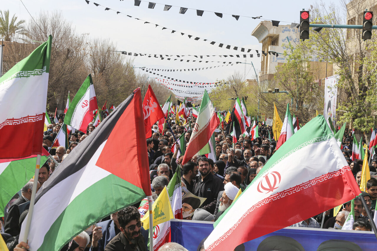 برگزاری مراسم راهپیمایی روز قدس در استان یزد