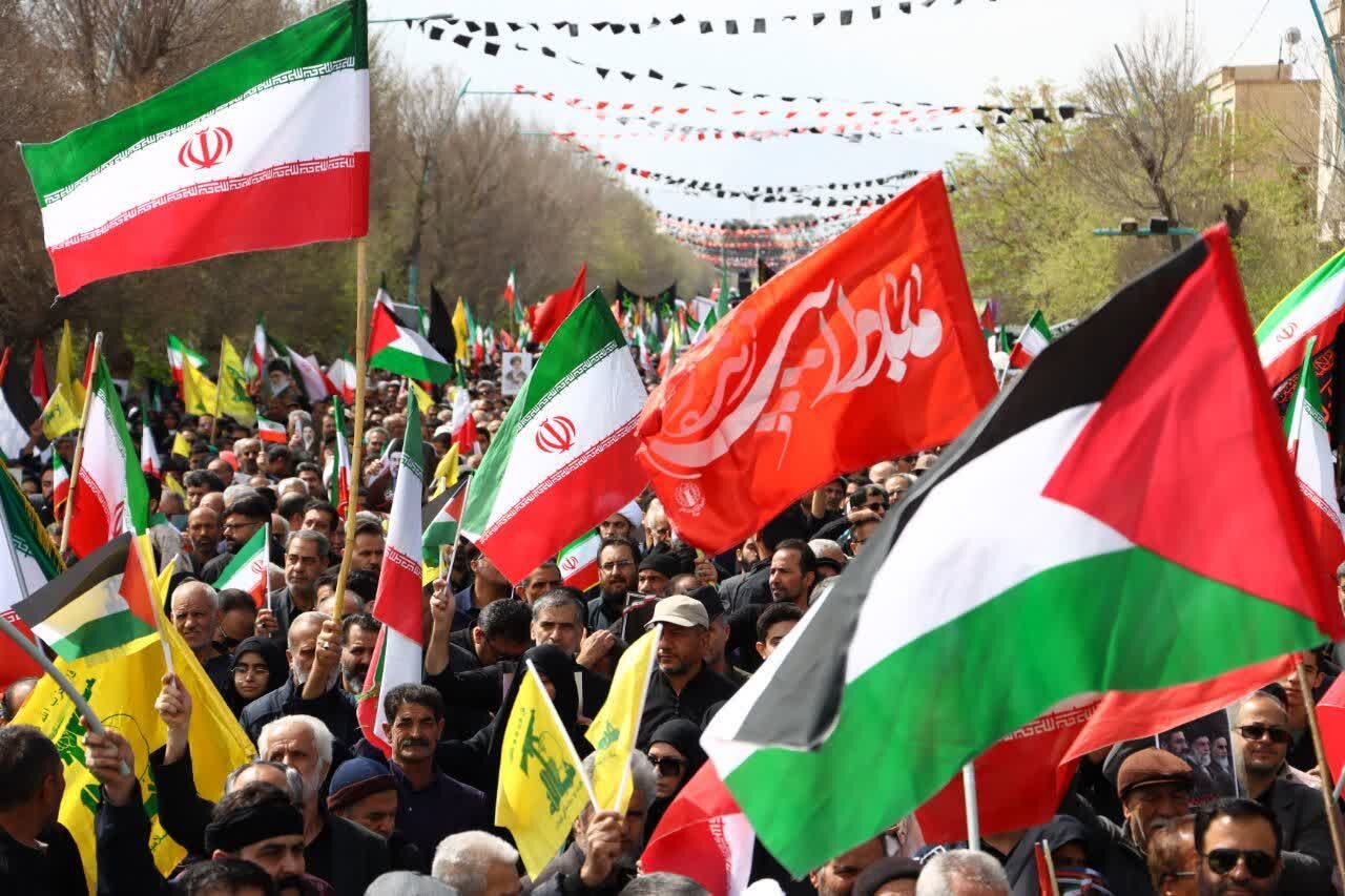 برگزاری مراسم راهپیمایی روز قدس در استان یزد