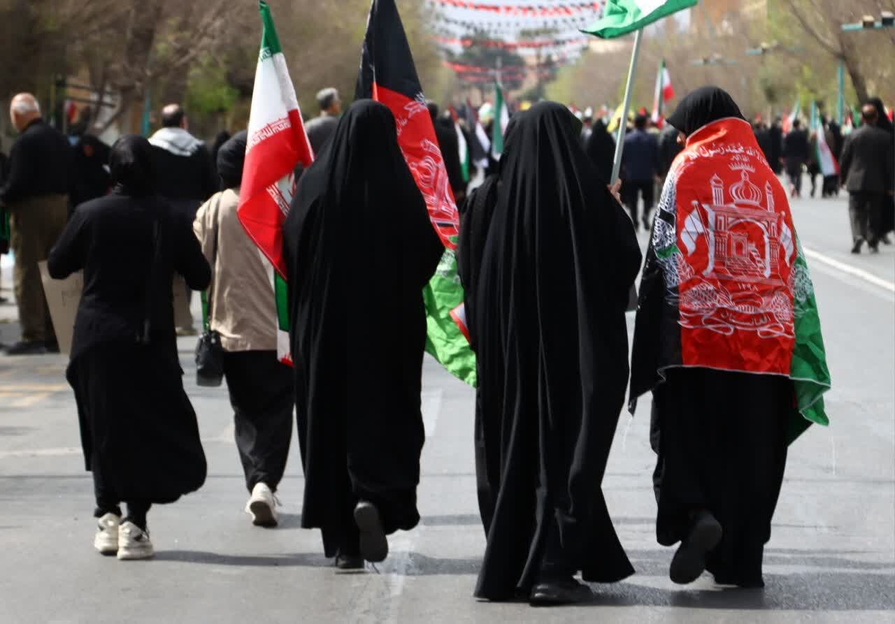 برگزاری مراسم راهپیمایی روز قدس در استان یزد