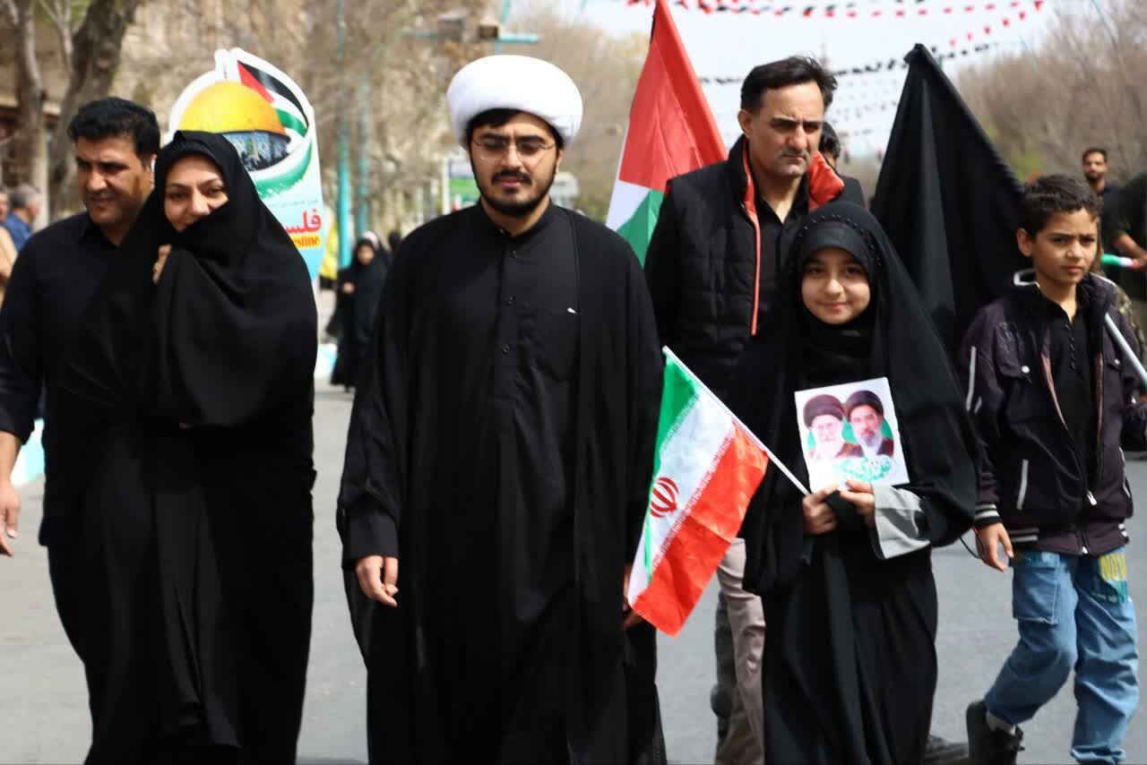برگزاری مراسم راهپیمایی روز قدس در استان یزد