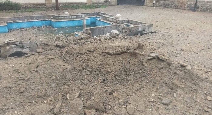 ساختمان پژوهشکده هنر در حمله جنگندههای دشمن آسیب دید
